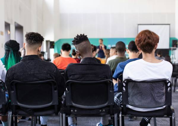 7 Things You Can Do to Enhance Your Active Listening Abilities